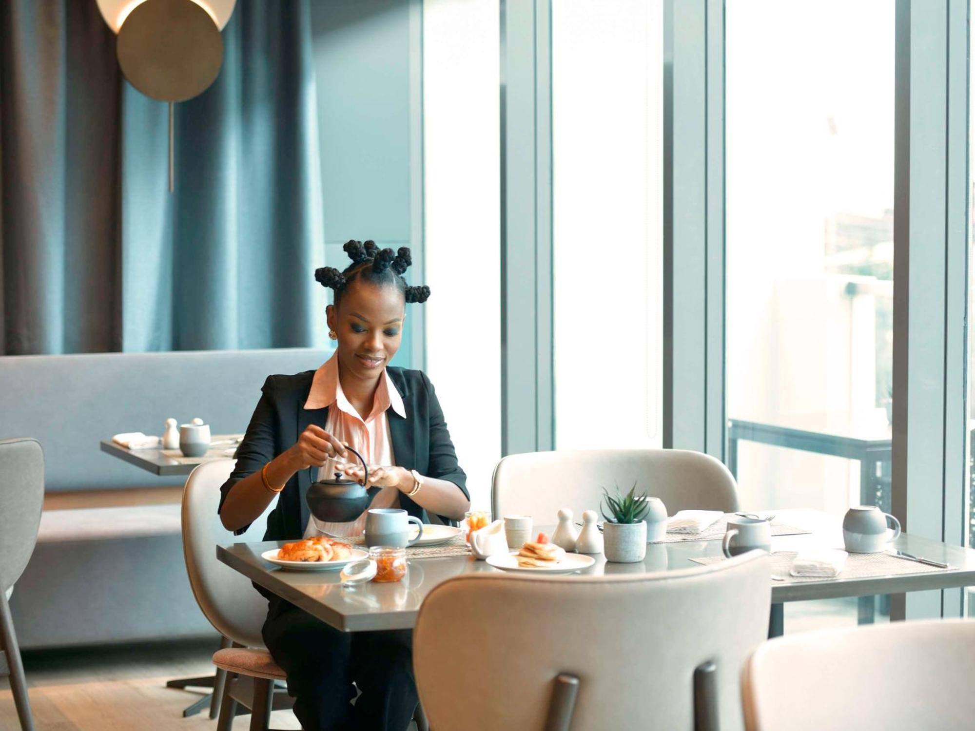 Novotel Kinshasa La Gombe Экстерьер фото